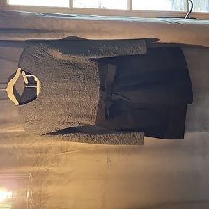 Luna Size S  Urban Outfitters Bow front dress. Super cute!